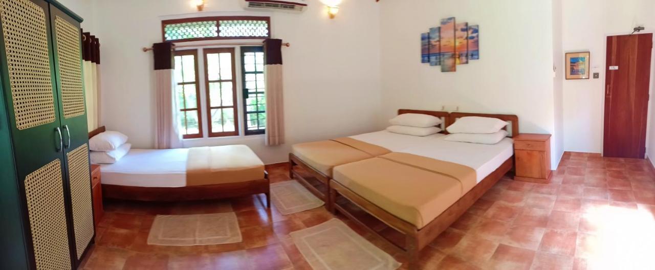 Mango House Japanese Guest House Negombo Esterno foto