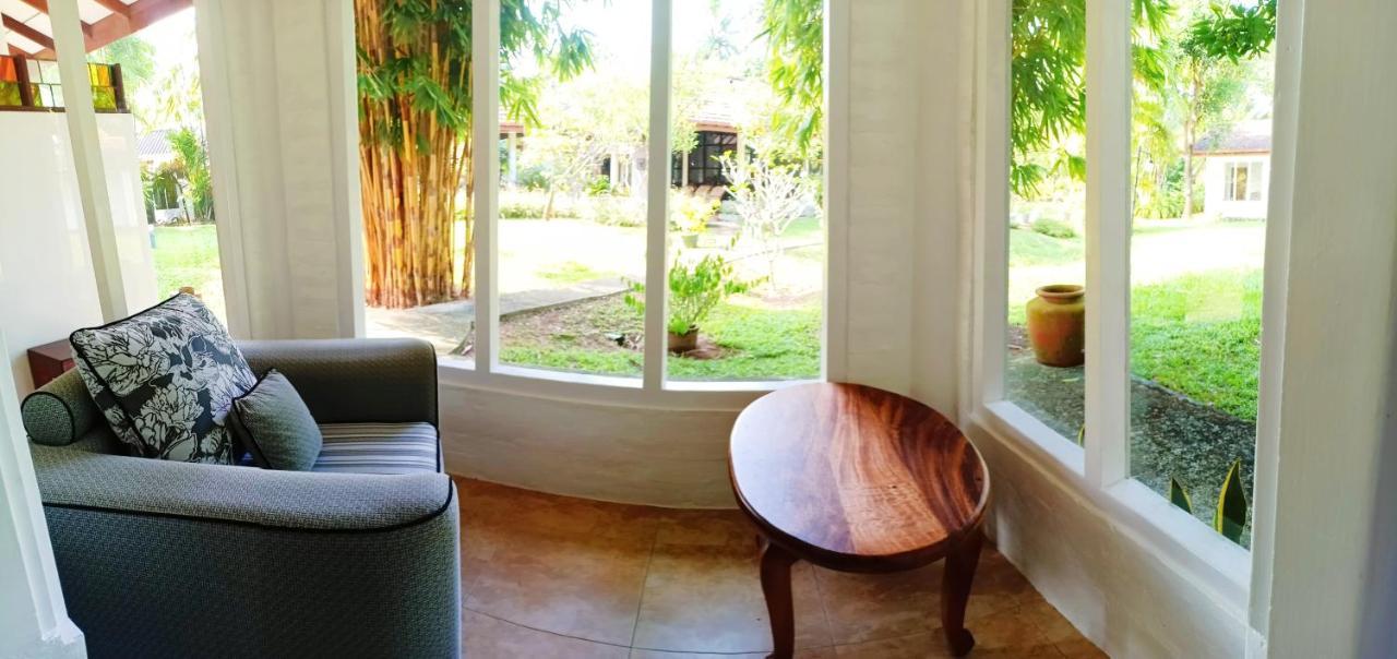Mango House Japanese Guest House Negombo Esterno foto