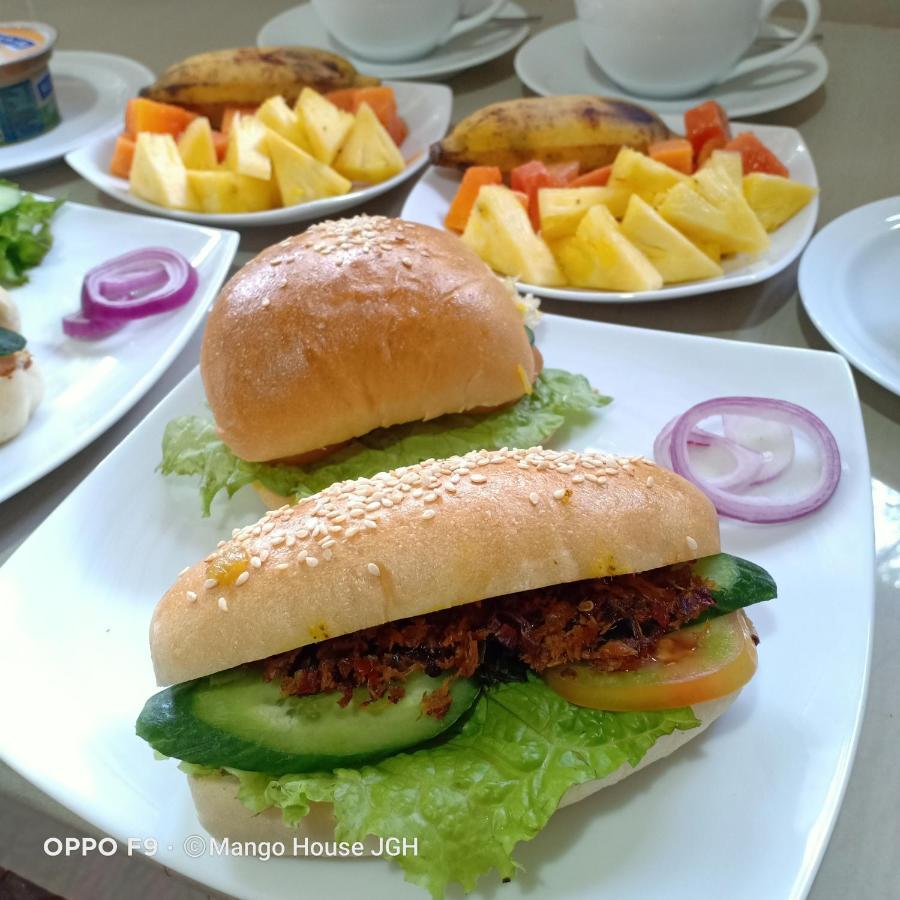 Mango House Japanese Guest House Negombo Esterno foto
